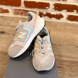 New Balance Kids' Gray Sneakers. Toddler size 8